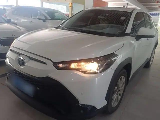 Toyota FRONTLANDER 2022 2.0L CVT Leading Edition