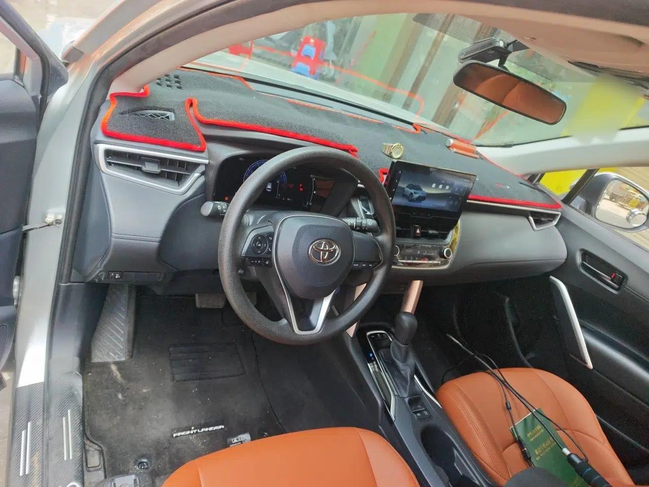 Toyota FRONTLANDER 2024 2.0L CVT Elite Edition — миниатюра 10