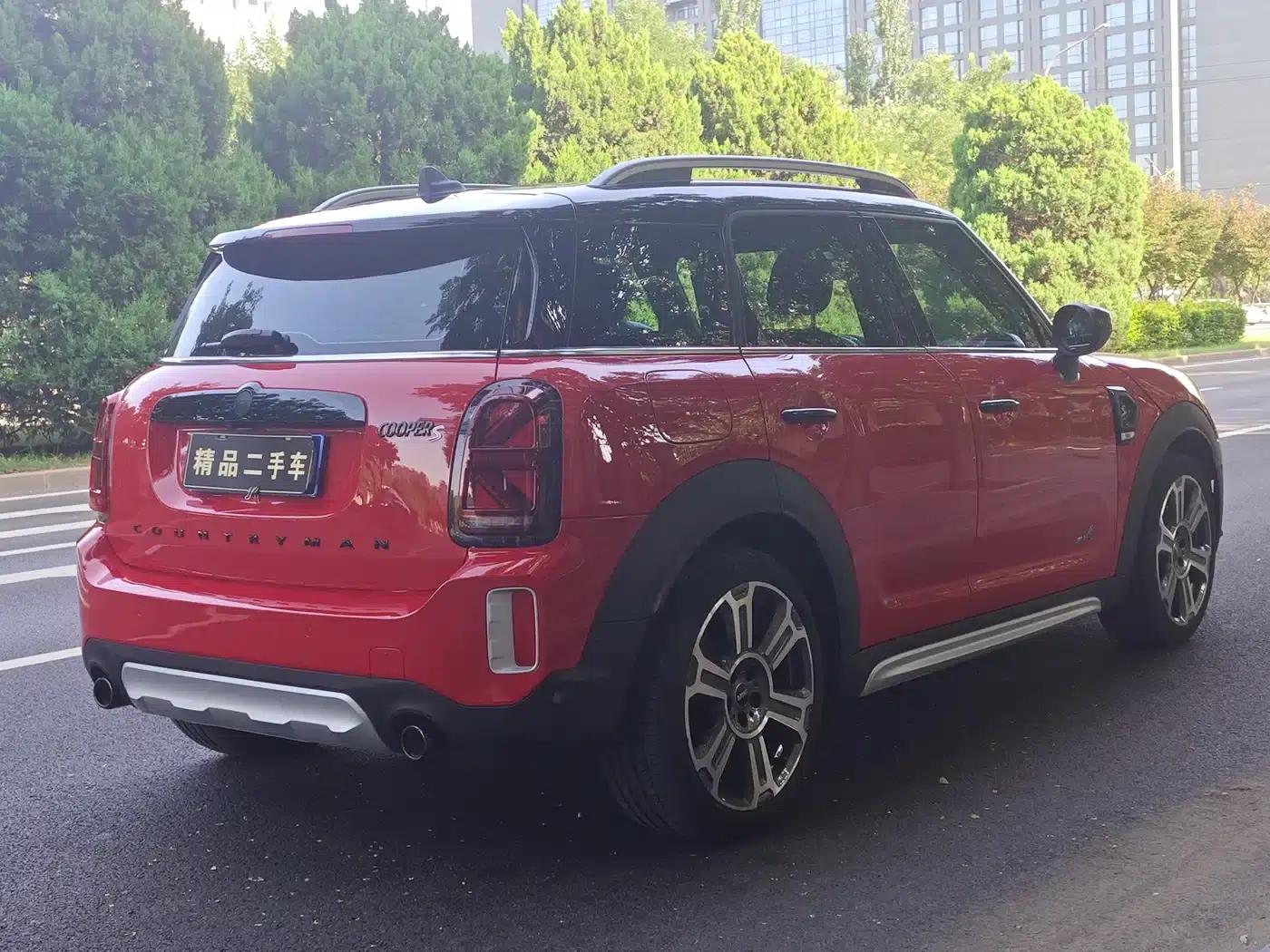 2022 MINI COUNTRYMAN 2.0T COOPER S ALL4 Unruly Special Edition — миниатюра 25