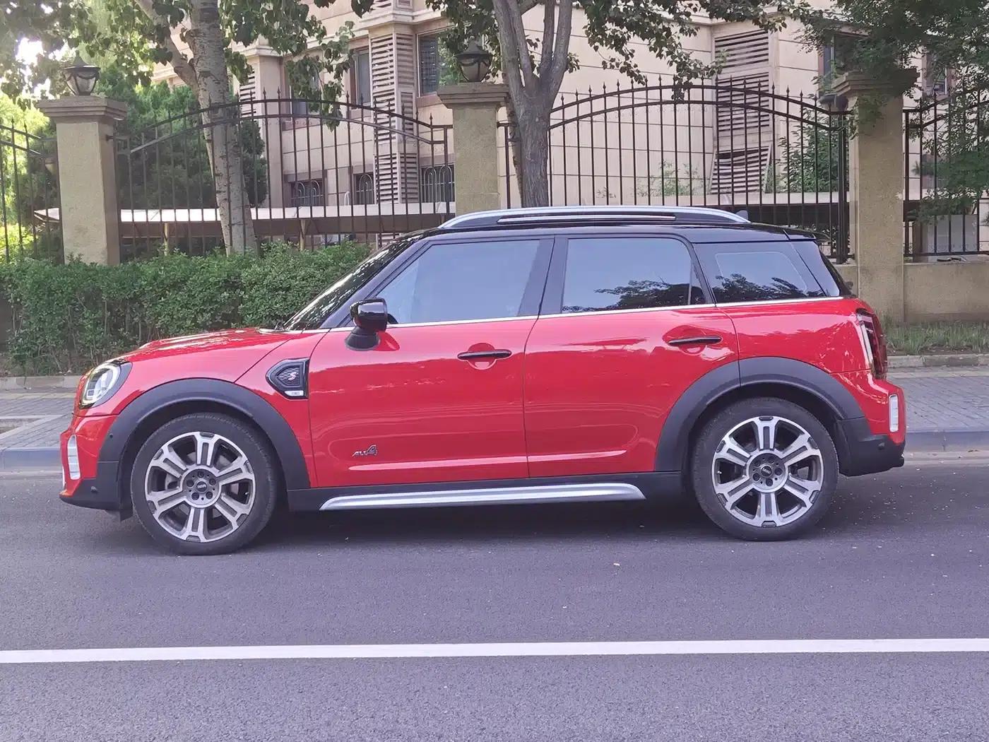 2022 MINI COUNTRYMAN 2.0T COOPER S ALL4 Unruly Special Edition — миниатюра 5