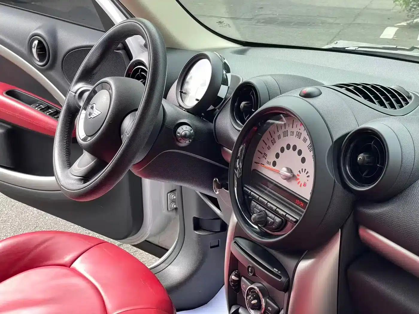 MINI COUNTRYMAN 2014 1.6L ONE — миниатюра 11