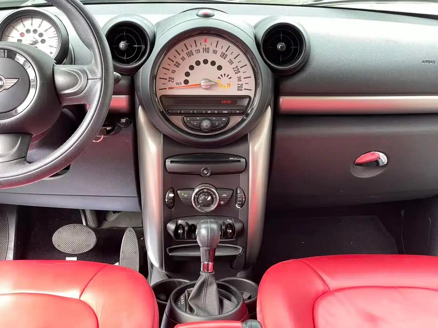 MINI COUNTRYMAN 2014 1.6L ONE — миниатюра 19