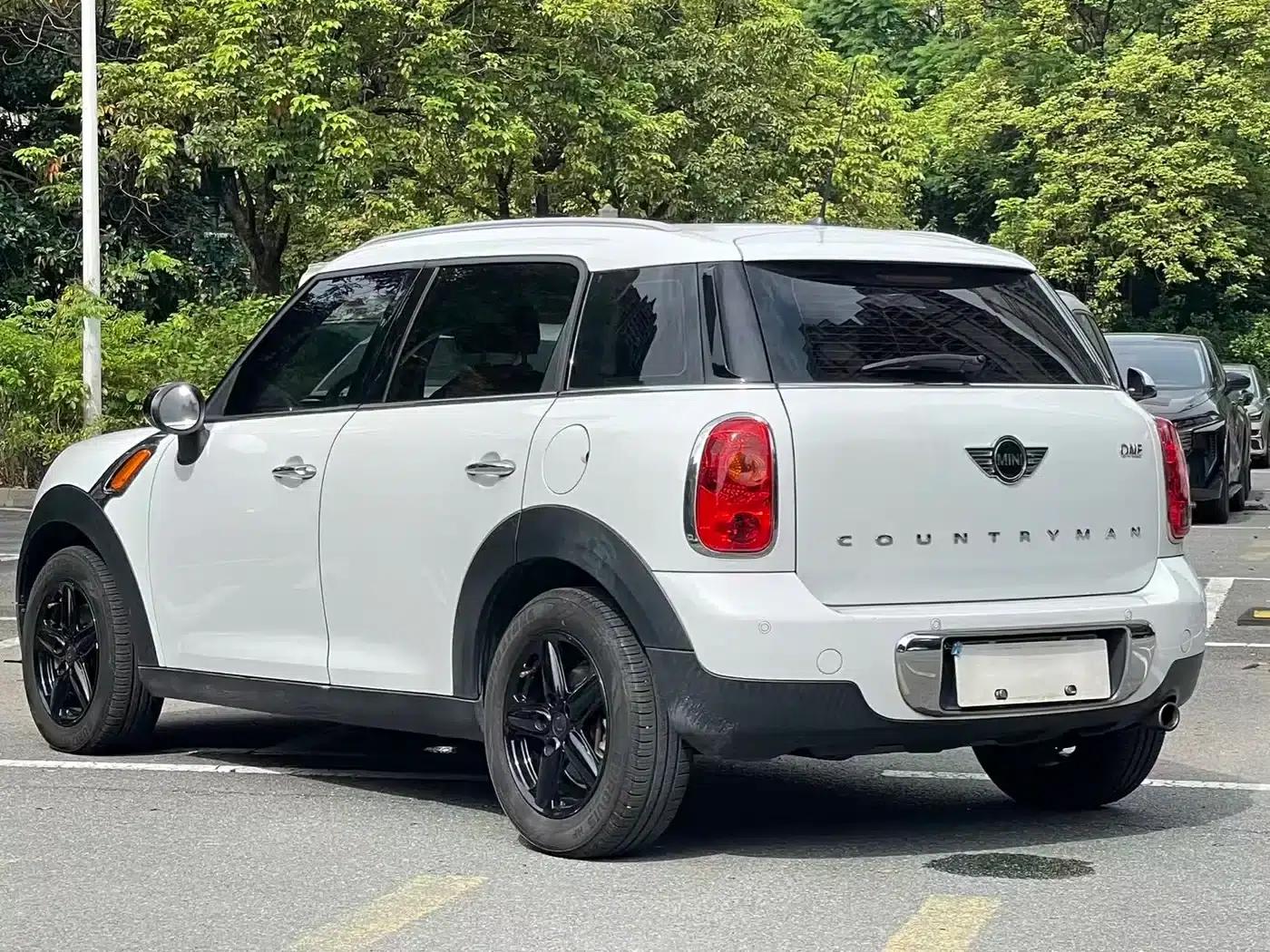 MINI COUNTRYMAN 2014 1.6L ONE — миниатюра 4