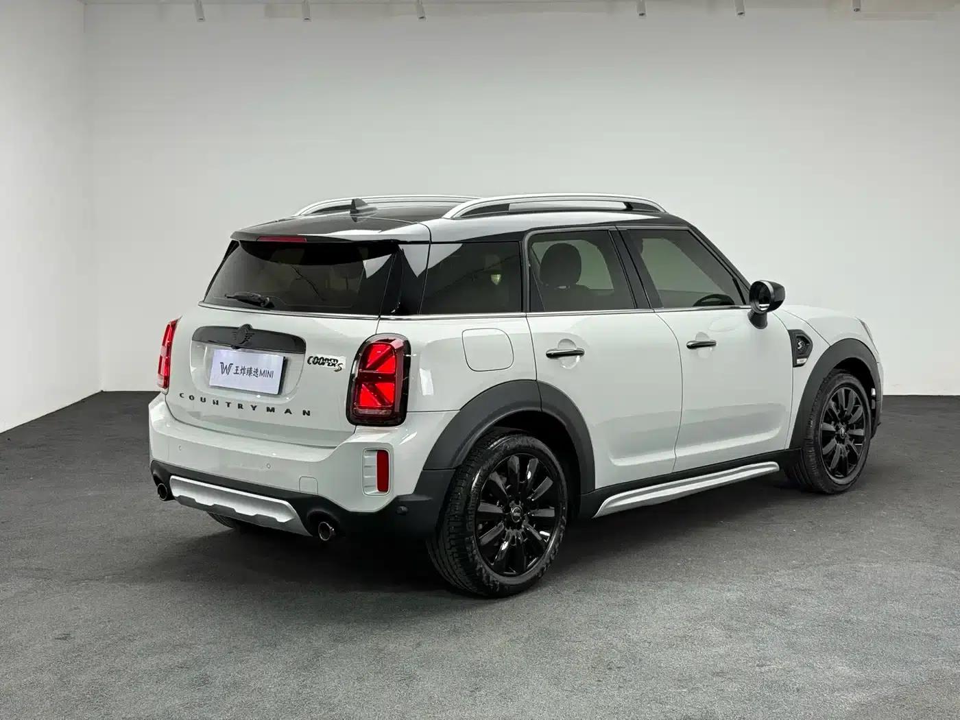 2022 MINI COUNTRYMAN 2.0T COOPER S — миниатюра 11