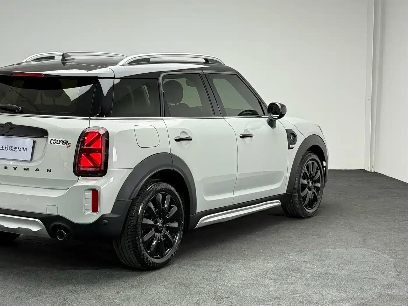 2022 MINI COUNTRYMAN 2.0T COOPER S — миниатюра 14