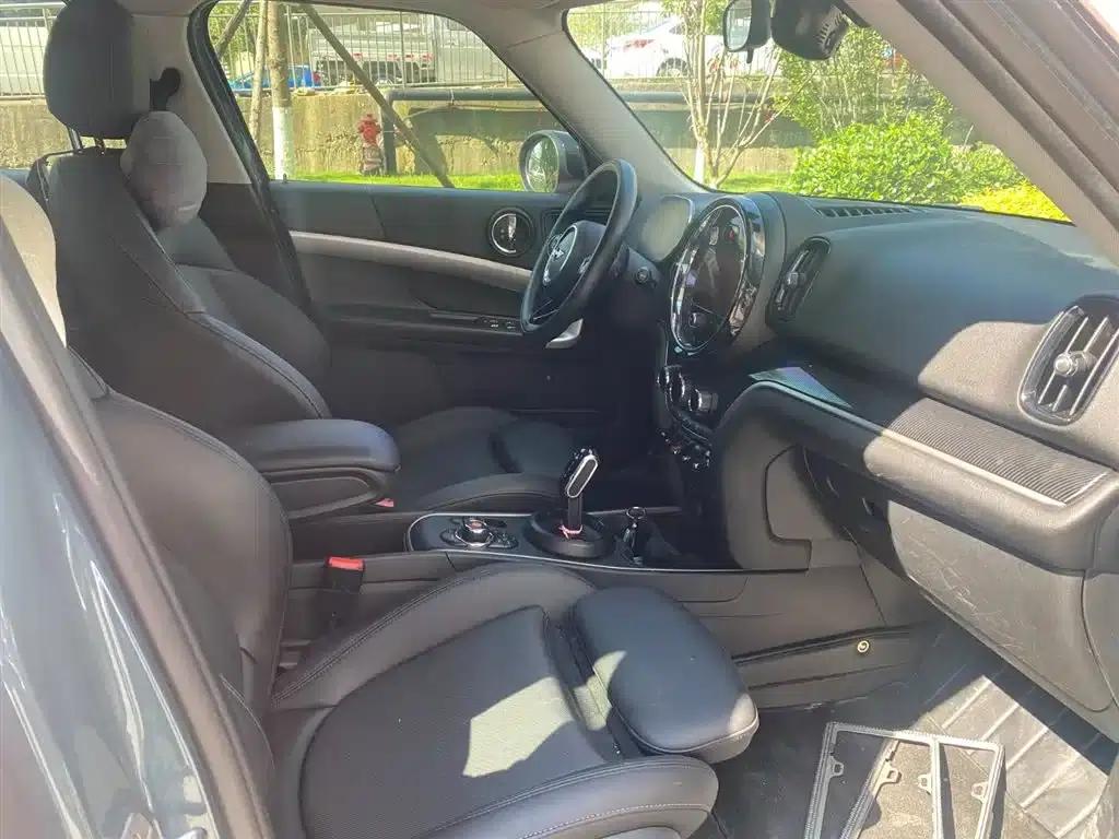 2021 MINI COUNTRYMAN 1.5T COOPER Connoisseur — миниатюра 10