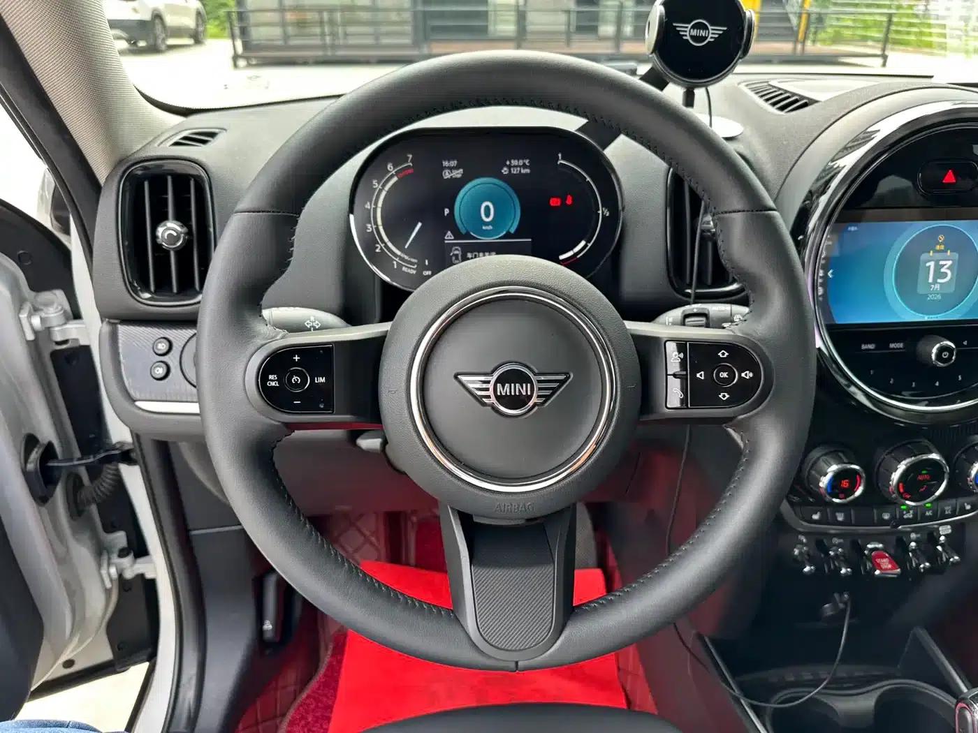 2022 MINI COUNTRYMAN Facelift 1.5T COOPER ALL4 — миниатюра 14