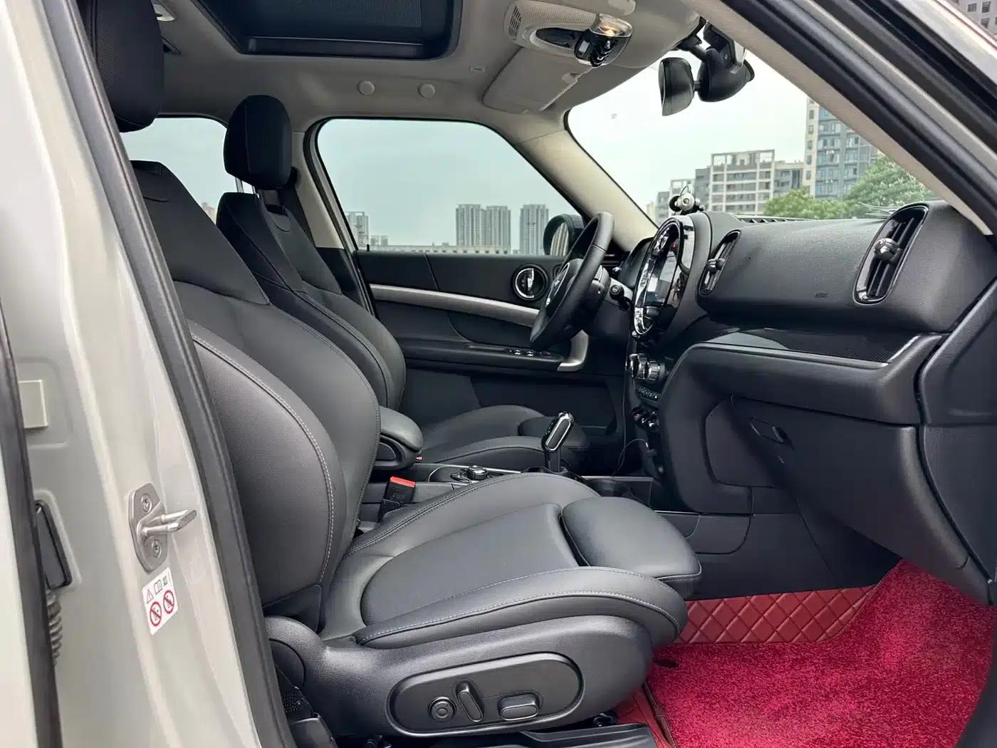 2022 MINI COUNTRYMAN Facelift 1.5T COOPER ALL4 — миниатюра 19