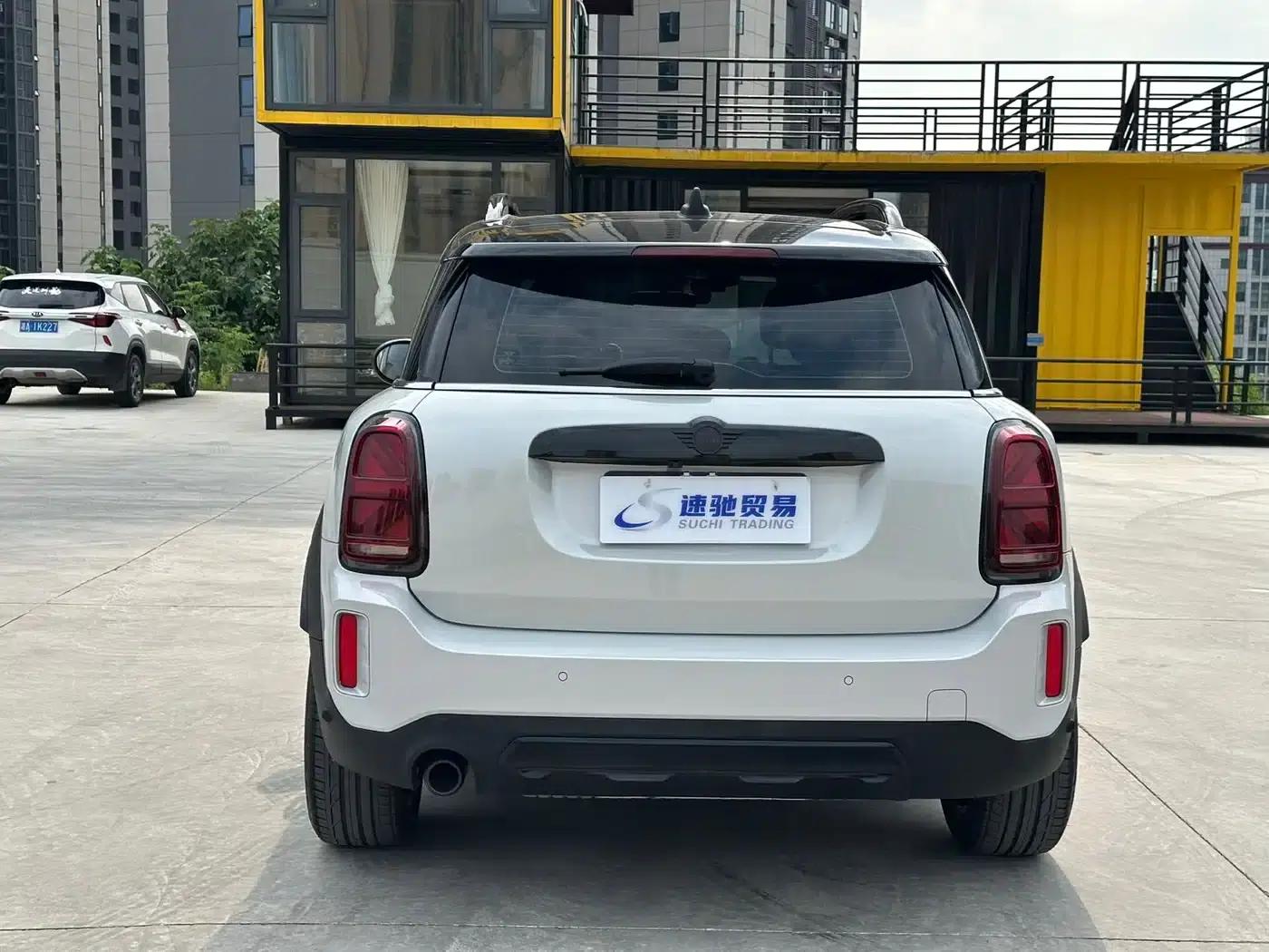 2022 MINI COUNTRYMAN Facelift 1.5T COOPER ALL4 — миниатюра 5