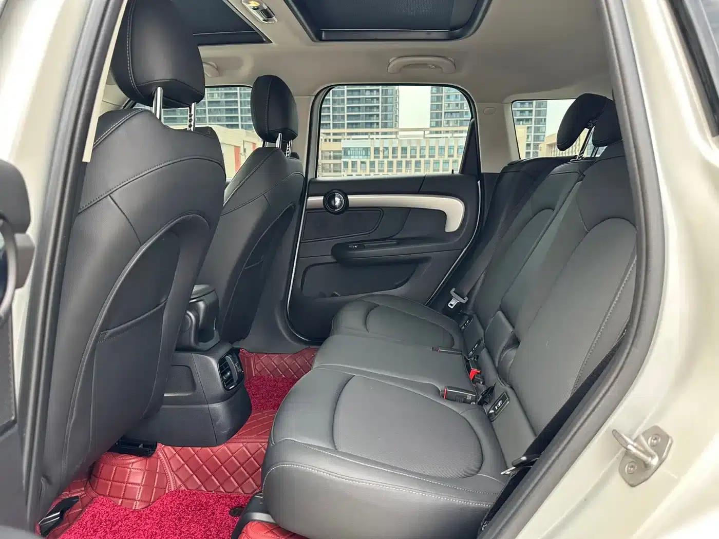 2022 MINI COUNTRYMAN Facelift 1.5T COOPER ALL4 — миниатюра 10