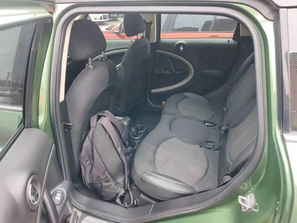 2016 MINI COUNTRYMAN 1.6T COOPER ALL4 Fun for Gear Enthusiasts — миниатюра 17