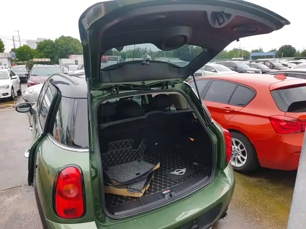 2016 MINI COUNTRYMAN 1.6T COOPER ALL4 Fun for Gear Enthusiasts — миниатюра 19