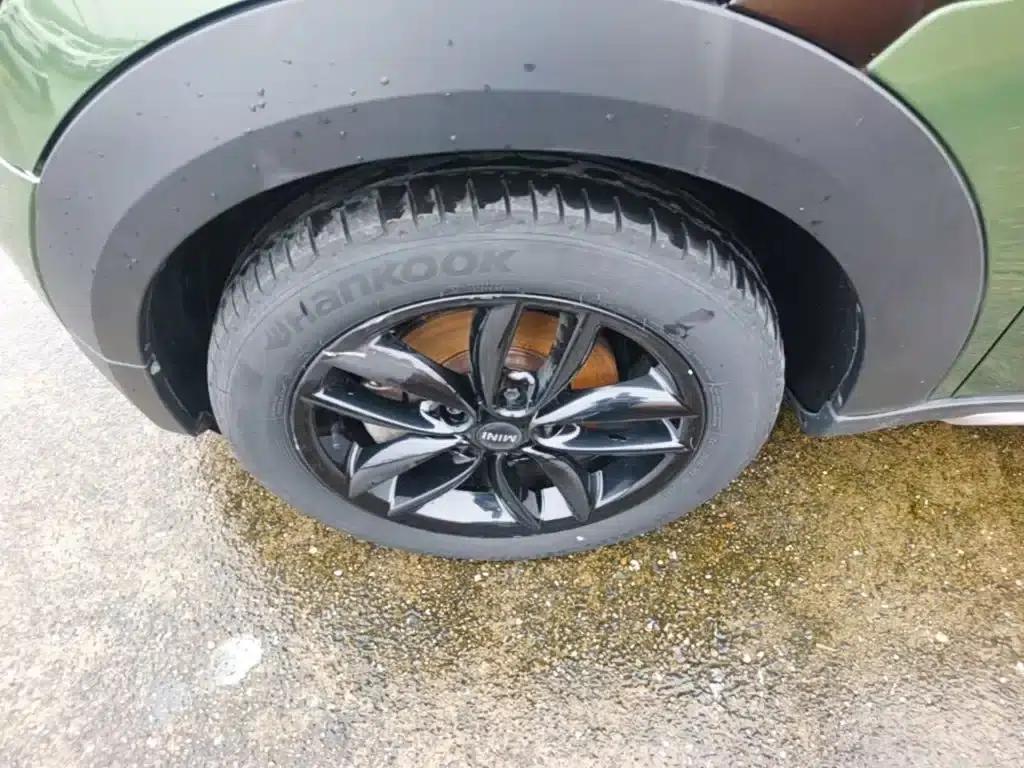 2016 MINI COUNTRYMAN 1.6T COOPER ALL4 Fun for Gear Enthusiasts — миниатюра 23
