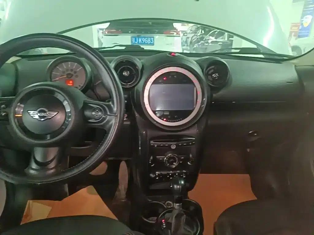 MINI COUNTRYMAN 2014 1.6L COOPER Fun — миниатюра 13