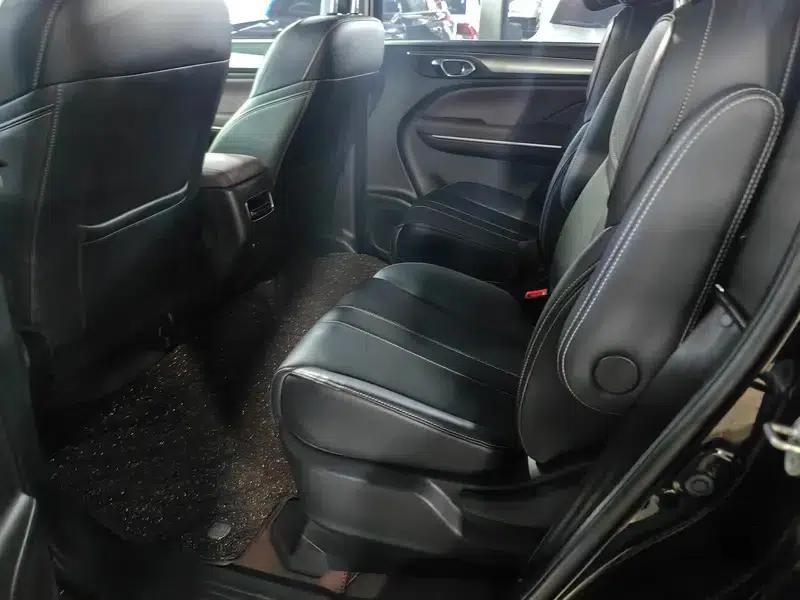 Trumpchi M6 2025 MAX 270T WDCT Luxury Edition — миниатюра 10