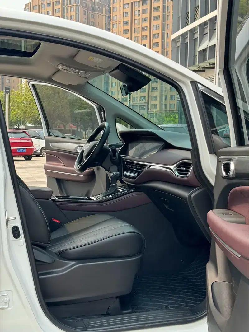 Trumpchi M6 2023 PRO 270T WDCT Luxury Edition — миниатюра 8