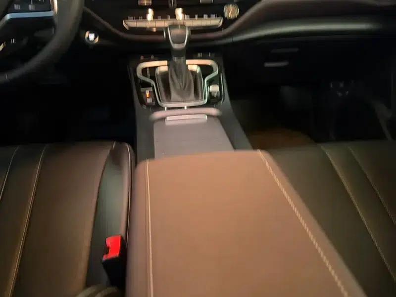 Trumpchi M6 2021 270T Automatic Elite Edition 7-seater — миниатюра 17