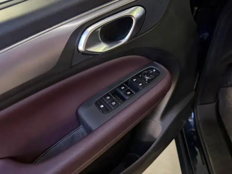 Trumpchi M6 2021 270T Automatic Elite Edition 7-seater — миниатюра 20