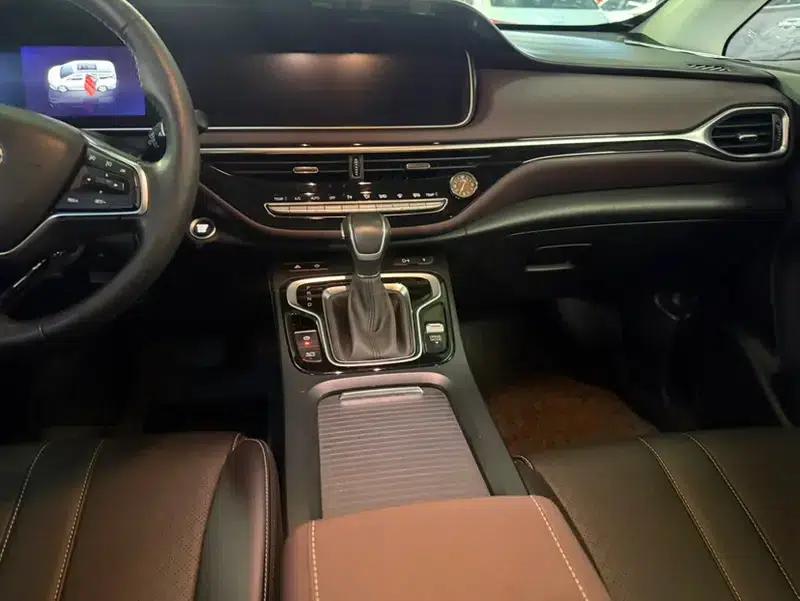 Trumpchi M6 2021 270T Automatic Elite Edition 7-seater — миниатюра 9