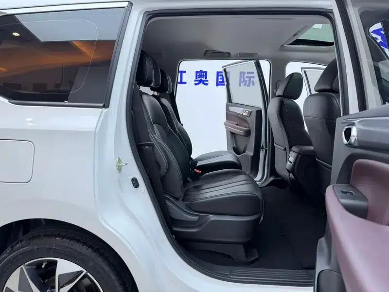 Trumpchi M6 2021 Pro 270T Automatic Luxury Edition — миниатюра 25