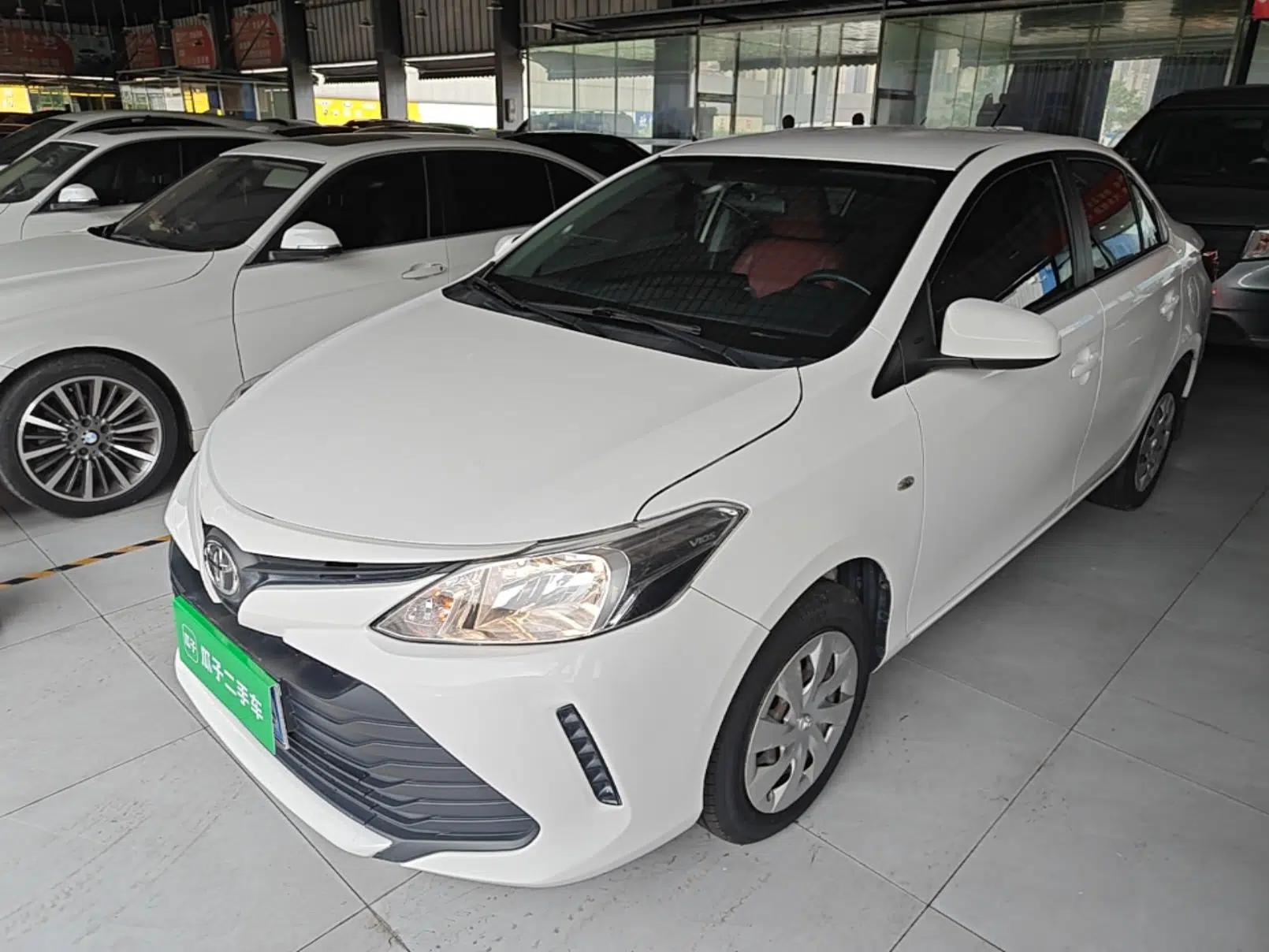 Toyota Vios 2017 1.5L Manual Trend Edition — миниатюра 1