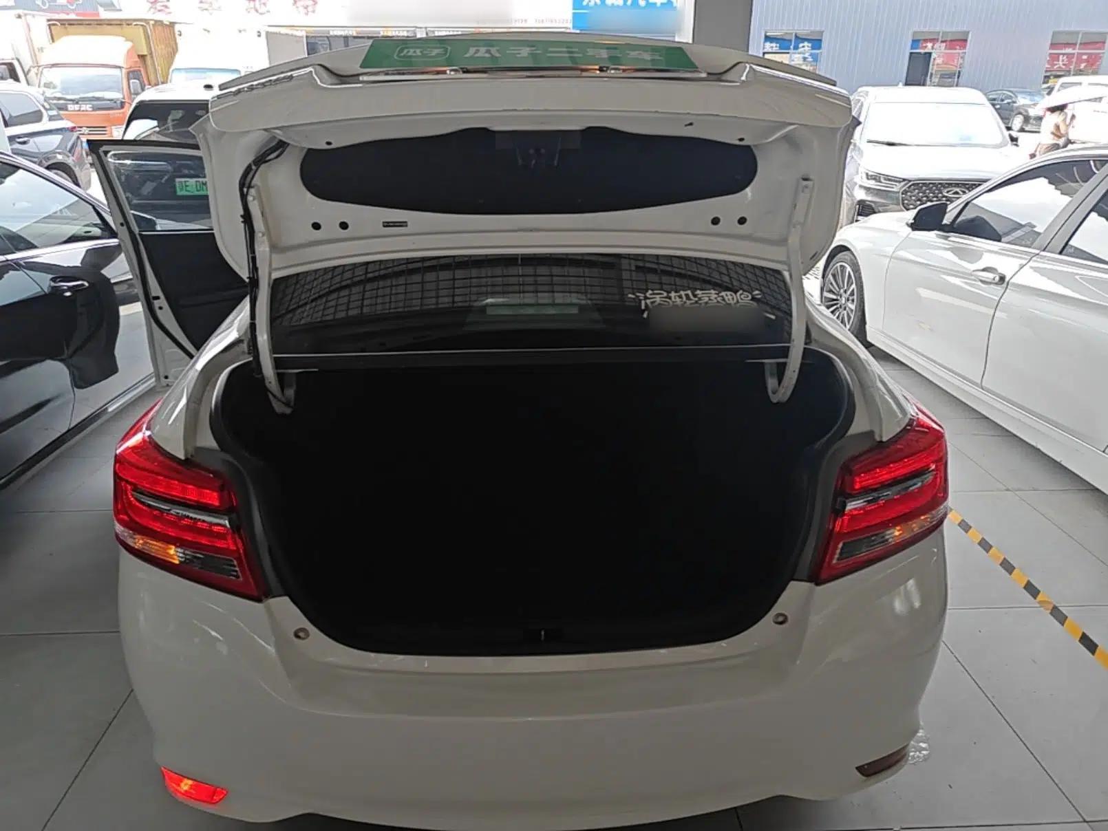 Toyota Vios 2017 1.5L Manual Trend Edition — миниатюра 22