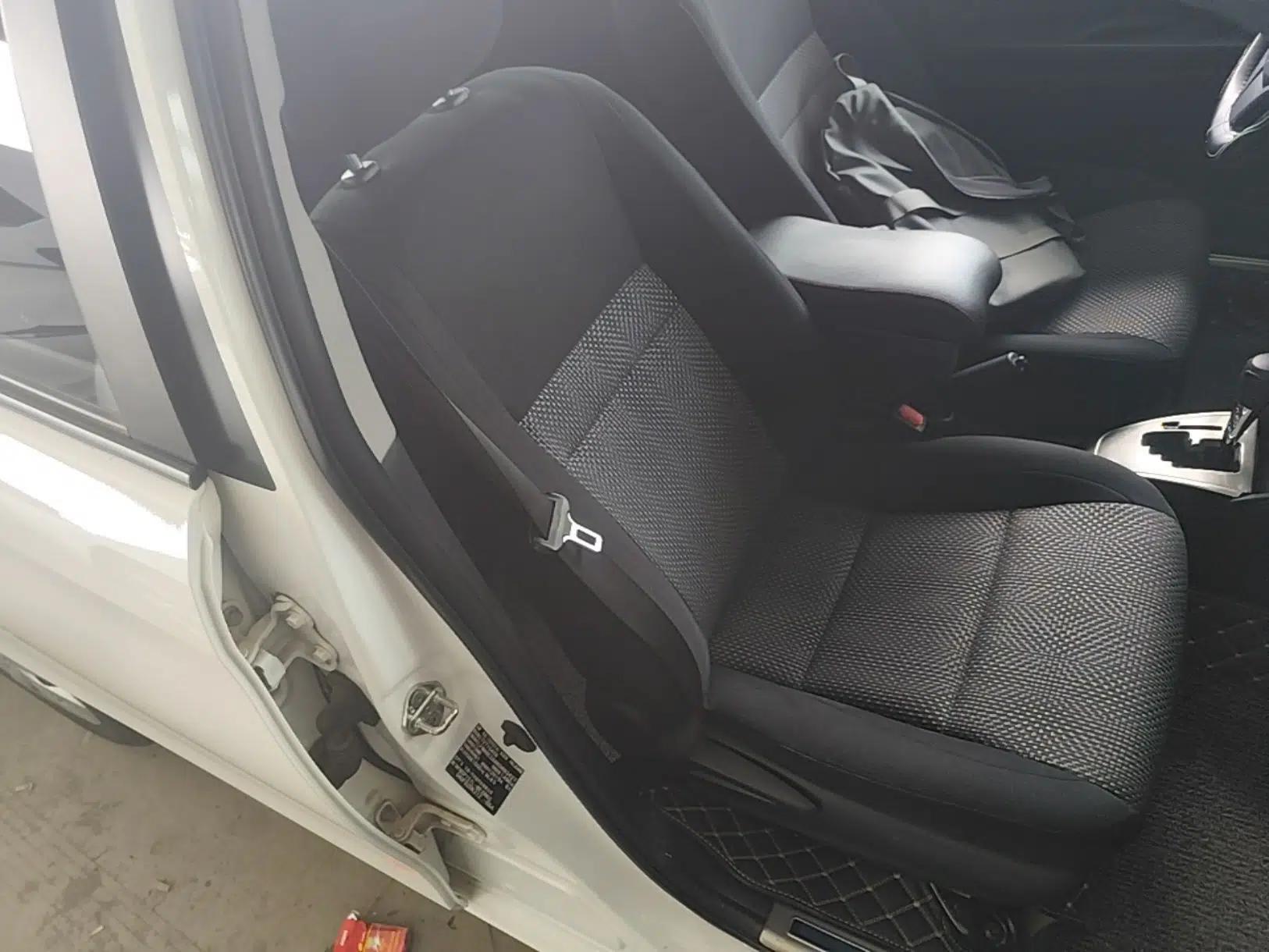 Toyota Vios 2019 1.5L CVT Innovation Edition — миниатюра 19