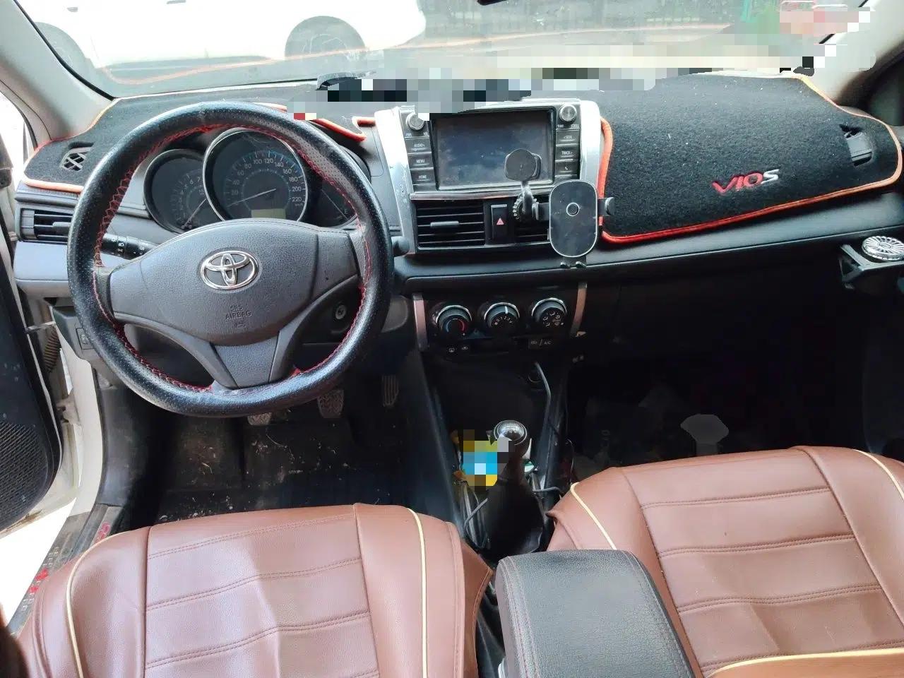 Toyota Vios 2014 1.3L Manual Value Edition — миниатюра 13