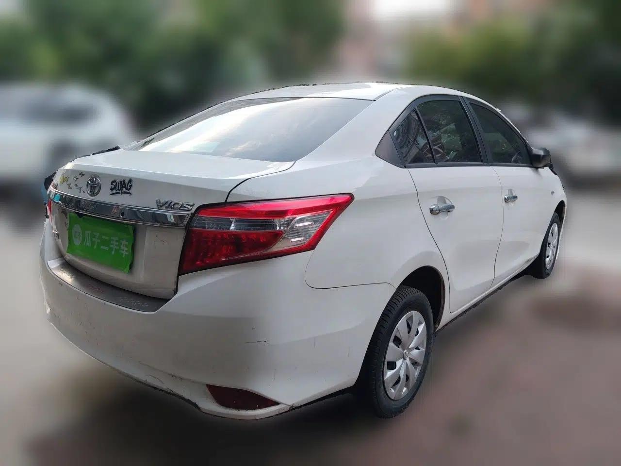 Toyota Vios 2014 1.3L Manual Value Edition — миниатюра 6