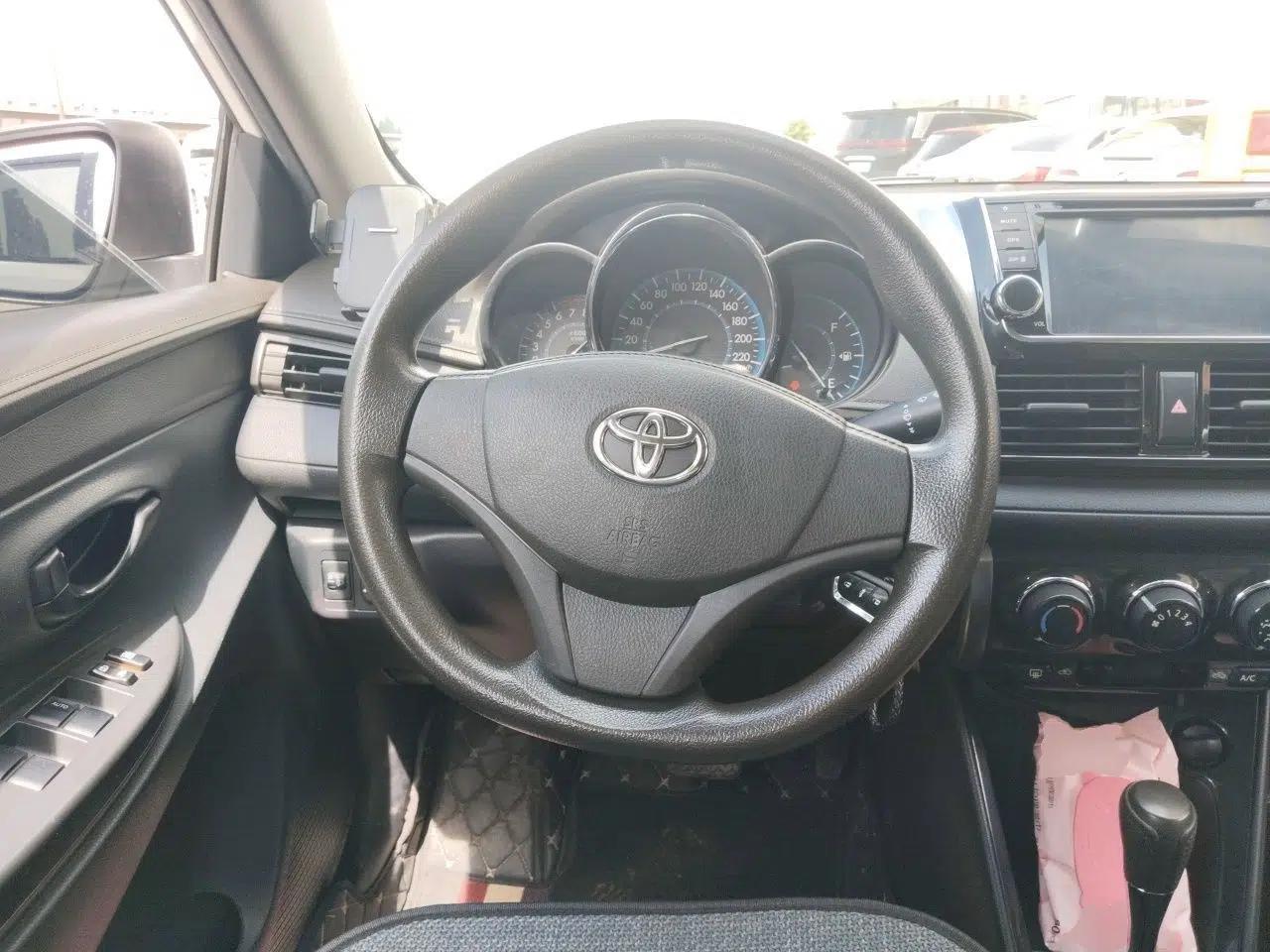 Toyota Vios 2014 1.5L Automatic ZhiZhen Edition — миниатюра 10