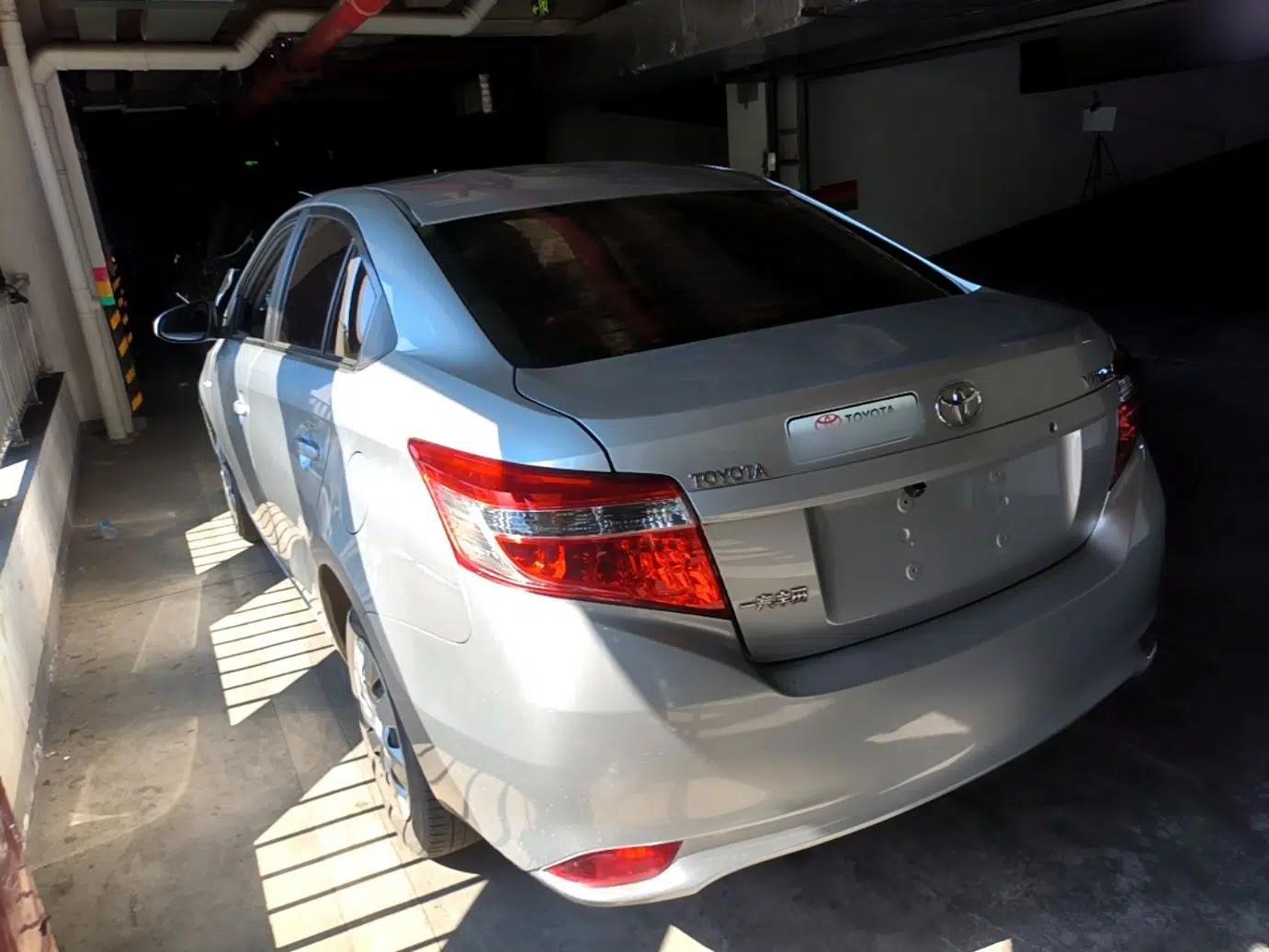 Toyota Vios 2014 1.5L Manual ZhiZhen Edition — миниатюра 4