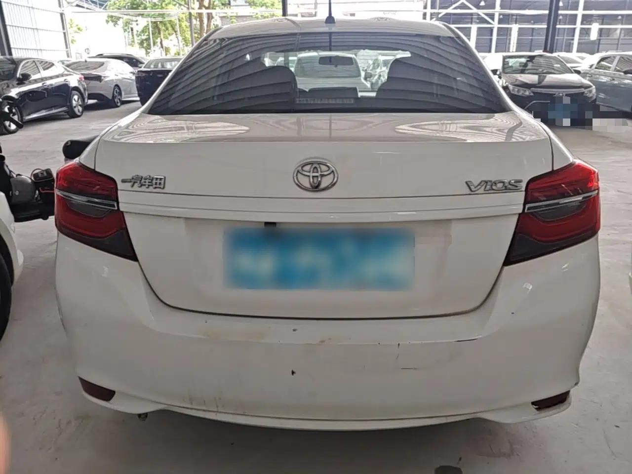 Toyota Vios 2022 1.5L 20th Anniversary Edition — миниатюра 5