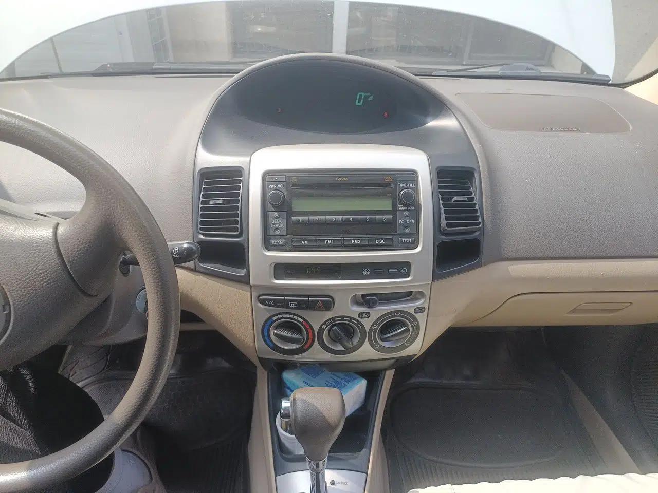 Toyota Vios 2006 1.5L GL-i AT — миниатюра 13