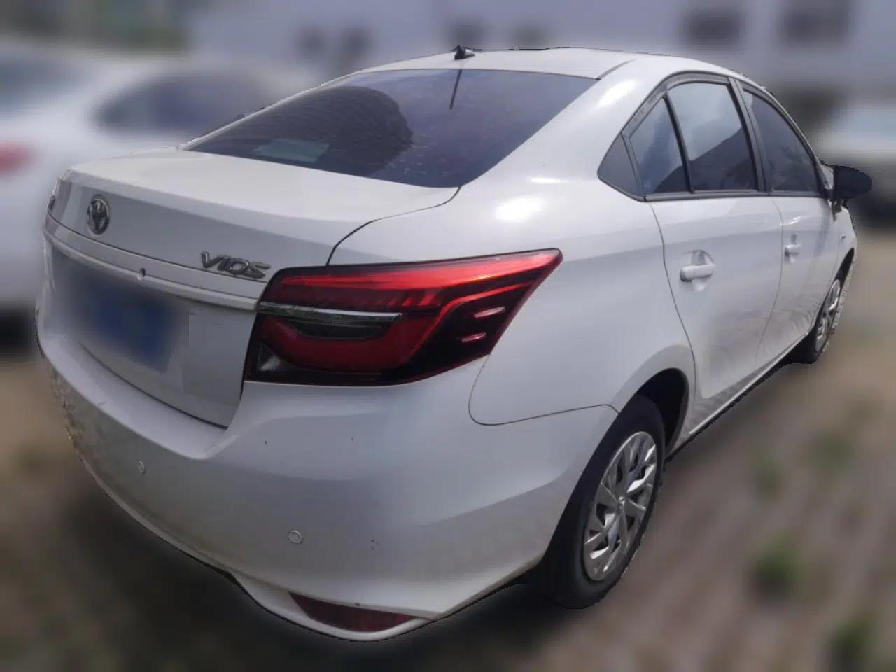 Toyota Vios 2021 1.5L CVT Innovation Edition — миниатюра 6