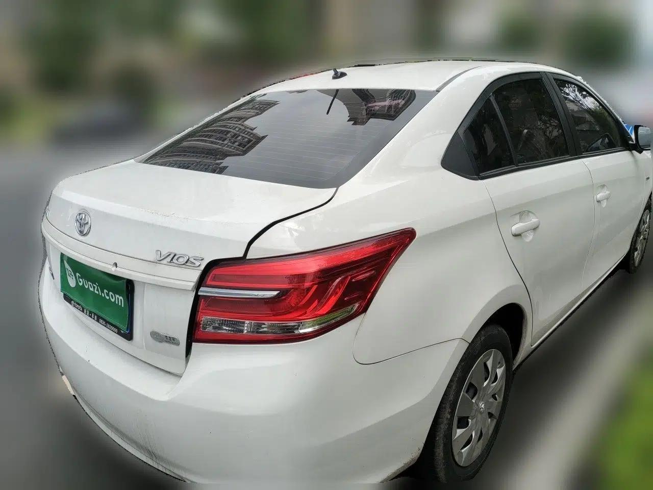Toyota Vios 2019 1.5L Manual Trend Edition — миниатюра 6