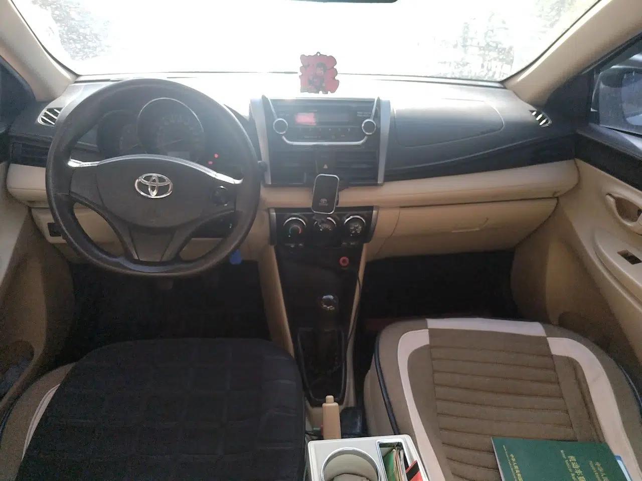 Toyota Vios 2014 1.5L Manual ZhiZhen Edition — миниатюра 9