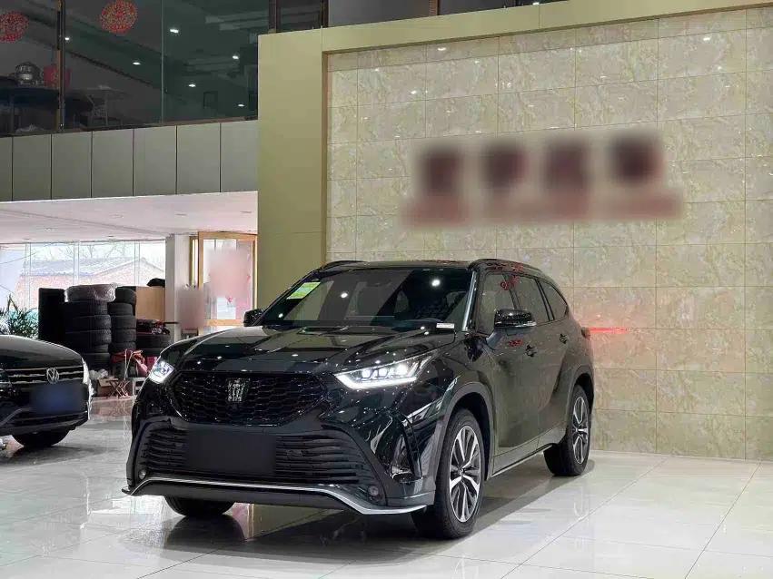 Toyota Crown Kluger 2026 Model 2.5L HEV All-Wheel-Drive Prestige Edition — миниатюра 3