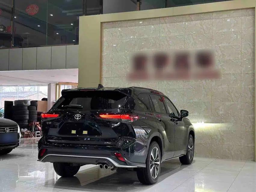 Toyota Crown Kluger 2026 Model 2.5L HEV All-Wheel-Drive Prestige Edition — миниатюра 6