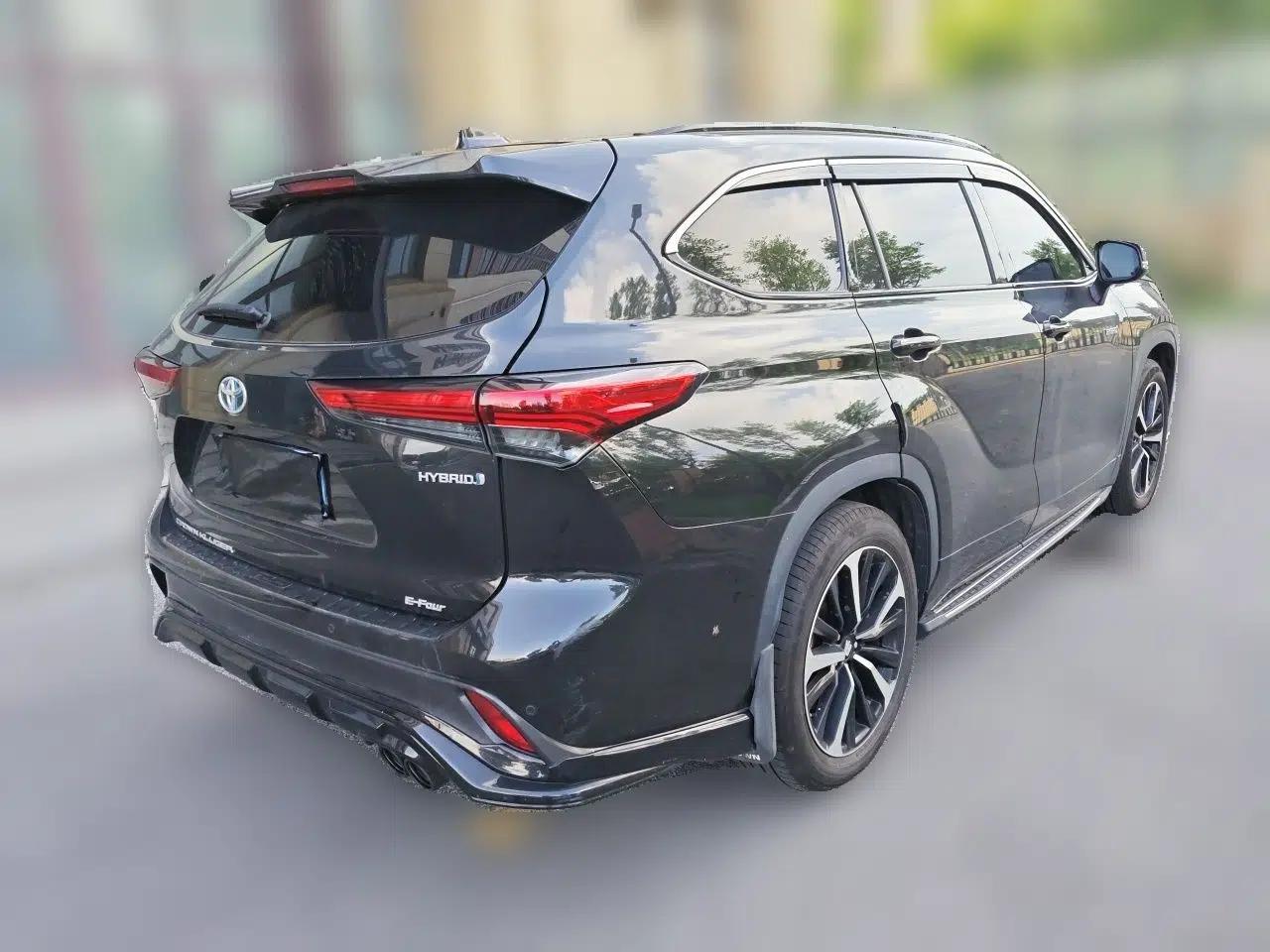 Toyota Crown Kluger 2021 2.5L HEV Four-Wheel Drive Premium Edition — миниатюра 6