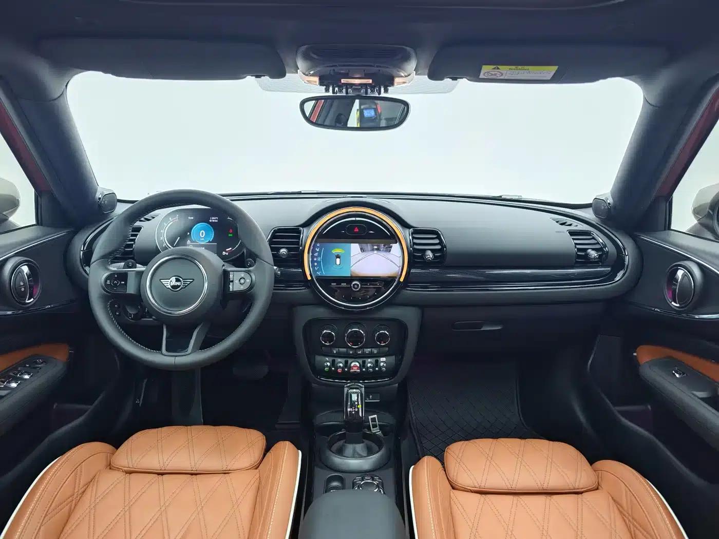 2023 MINI CLUBMAN 2.0T COOPER S Connoisseur — миниатюра 13