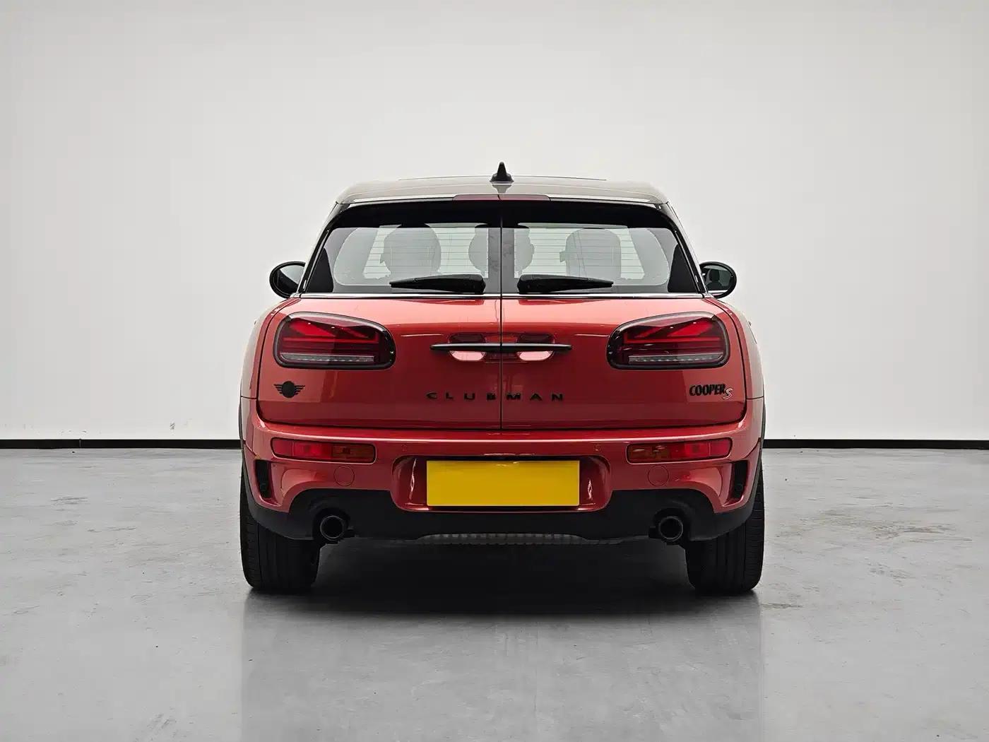 2023 MINI CLUBMAN 2.0T COOPER S Connoisseur — миниатюра 6