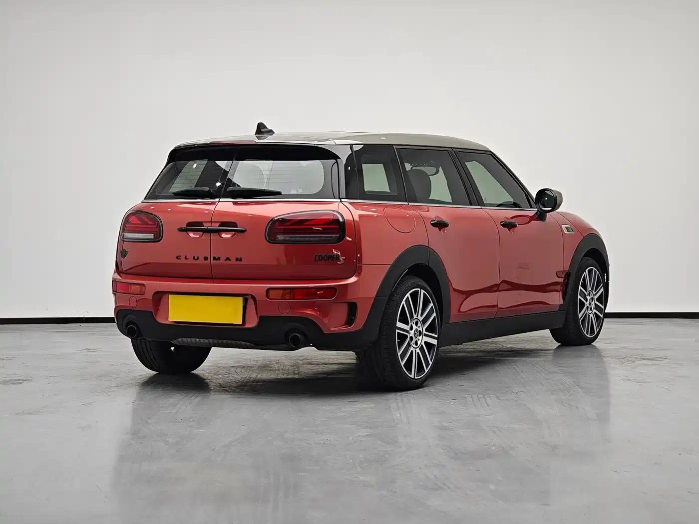 2023 MINI CLUBMAN 2.0T COOPER S Connoisseur — миниатюра 7