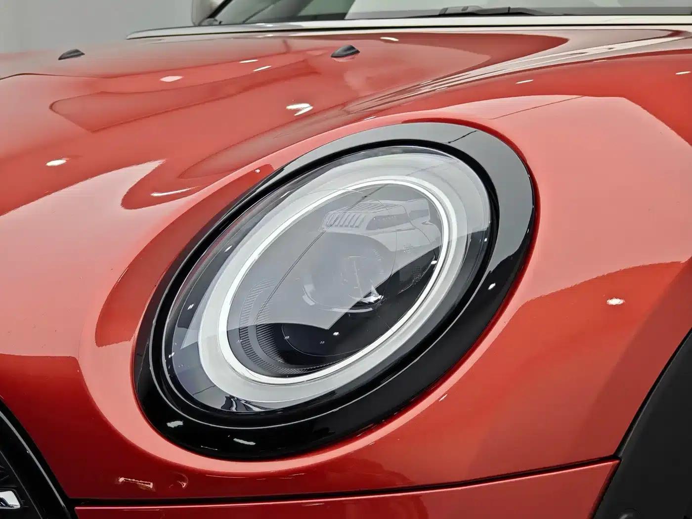 2023 MINI CLUBMAN 2.0T COOPER S Connoisseur — миниатюра 10