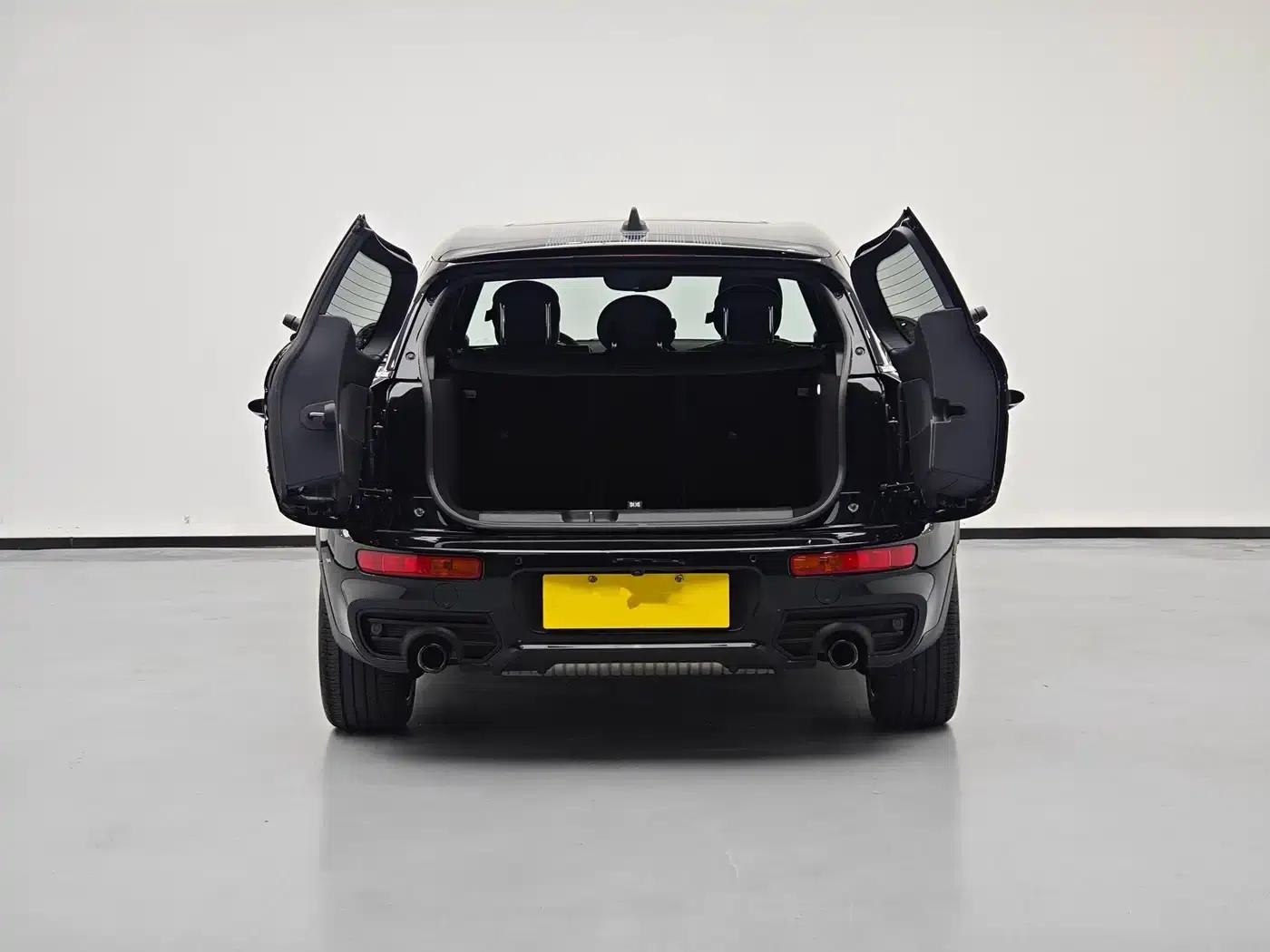 2023 MINI CLUBMAN 2.0T COOPER S Comfort Special Edition — миниатюра 7
