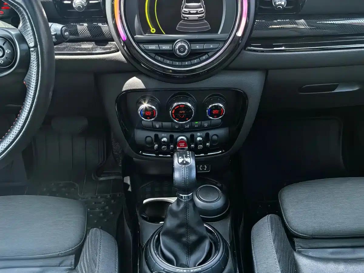 2016 MINI CLUBMAN 2.0T COOPER S — миниатюра 13