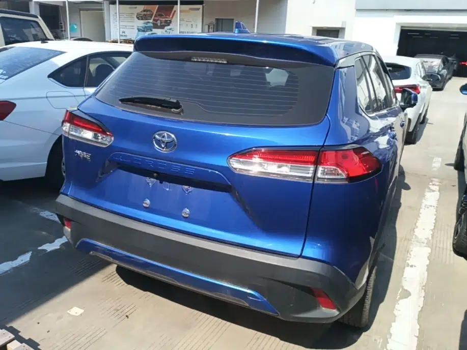 Toyota Corolla Cross 2022 2.0L Pioneer Edition — миниатюра 6