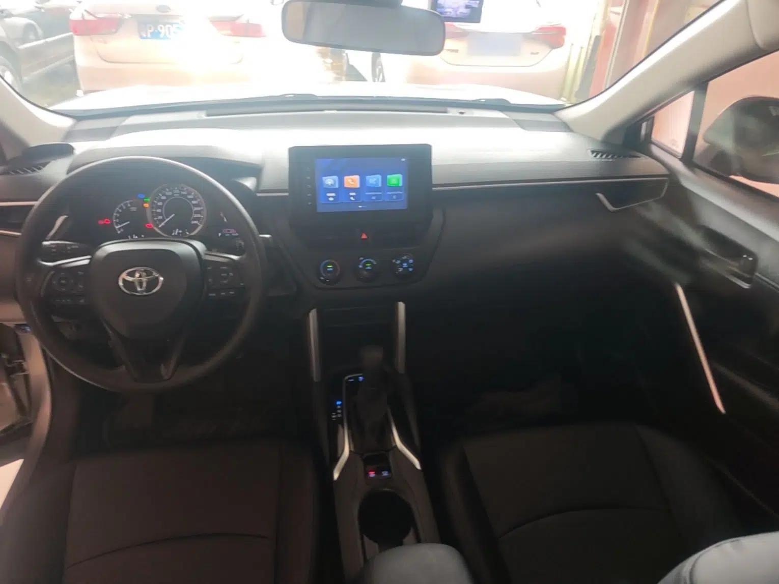 Toyota Corolla Cross 2022 2.0L Pioneer Edition — миниатюра 17