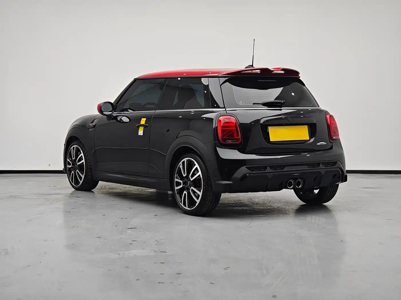 2023 MINI JCW Facelift 2.0T JOHN COOPER WORKS ALL-IN — миниатюра 2