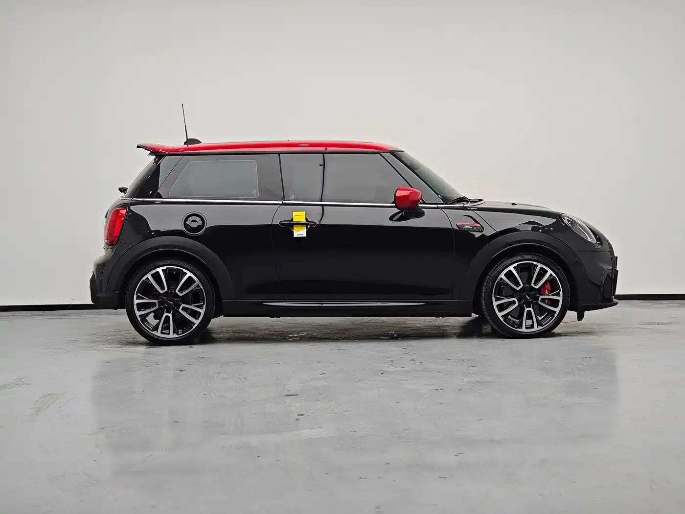2023 MINI JCW Facelift 2.0T JOHN COOPER WORKS ALL-IN — миниатюра 8
