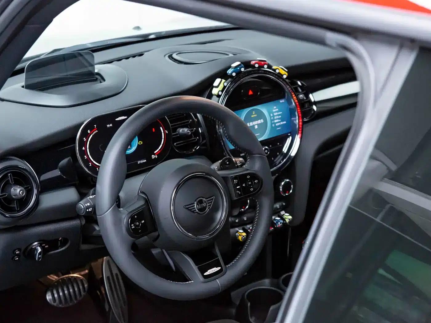 MINI JCW 2022 2.0T JOHN COOPER WORKS ALL-IN — миниатюра 11